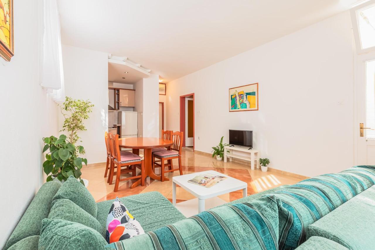 Apartments Daniela Makarska Ngoại thất bức ảnh