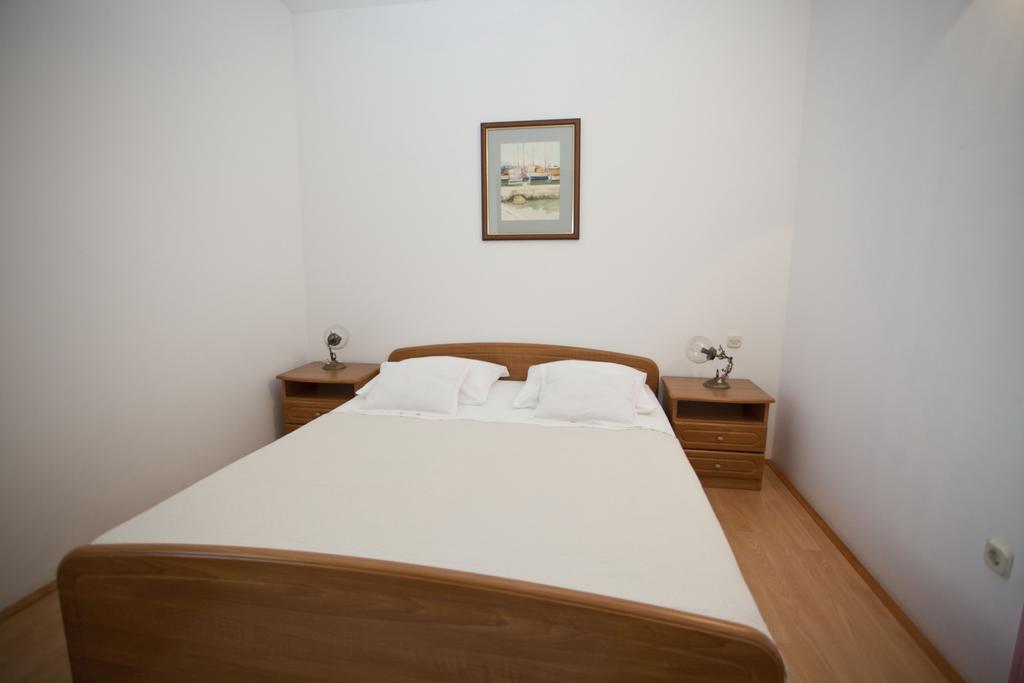 Apartments Daniela Makarska Phòng bức ảnh